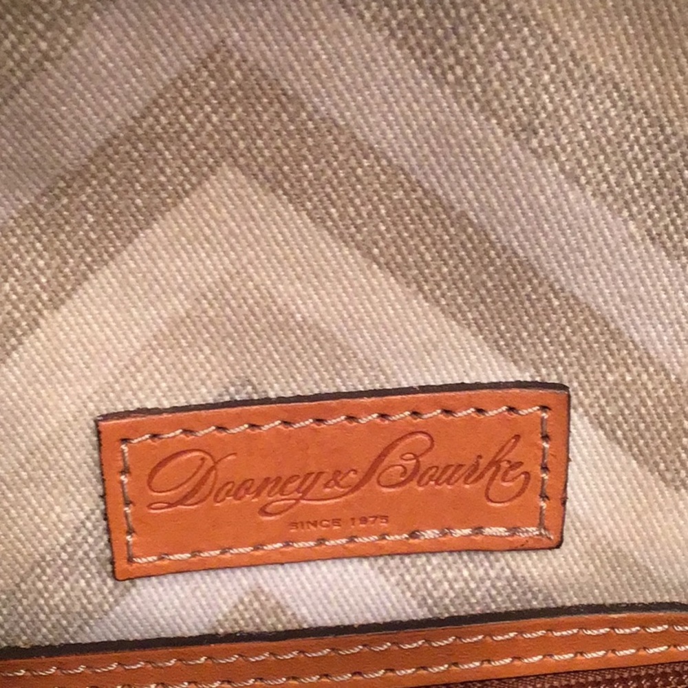 Dooney & Bourke Large Satchel - Picture 4 of 5